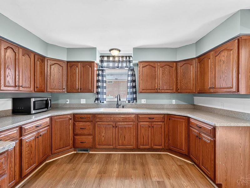 2787 Montana, Cincinnati, OH 45211 Photo 18