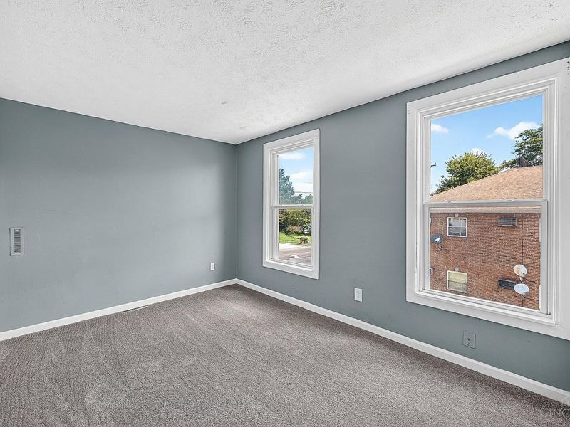 2787 Montana, Cincinnati, OH 45211 Photo 31