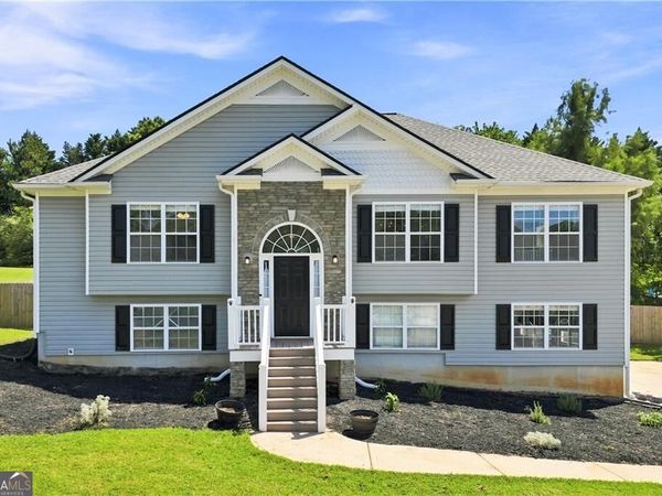 39 Dunleith Drive, Dallas, GA 30132