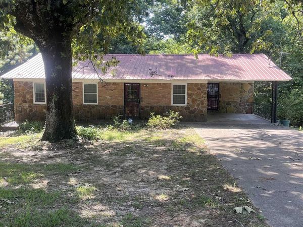 56 SFC 314 , Forrest City, AR 72335