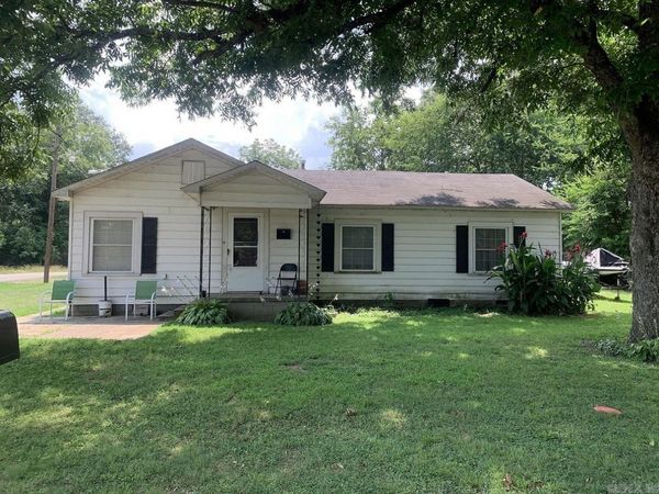 414 Leigh Street, Ola, AR 72853