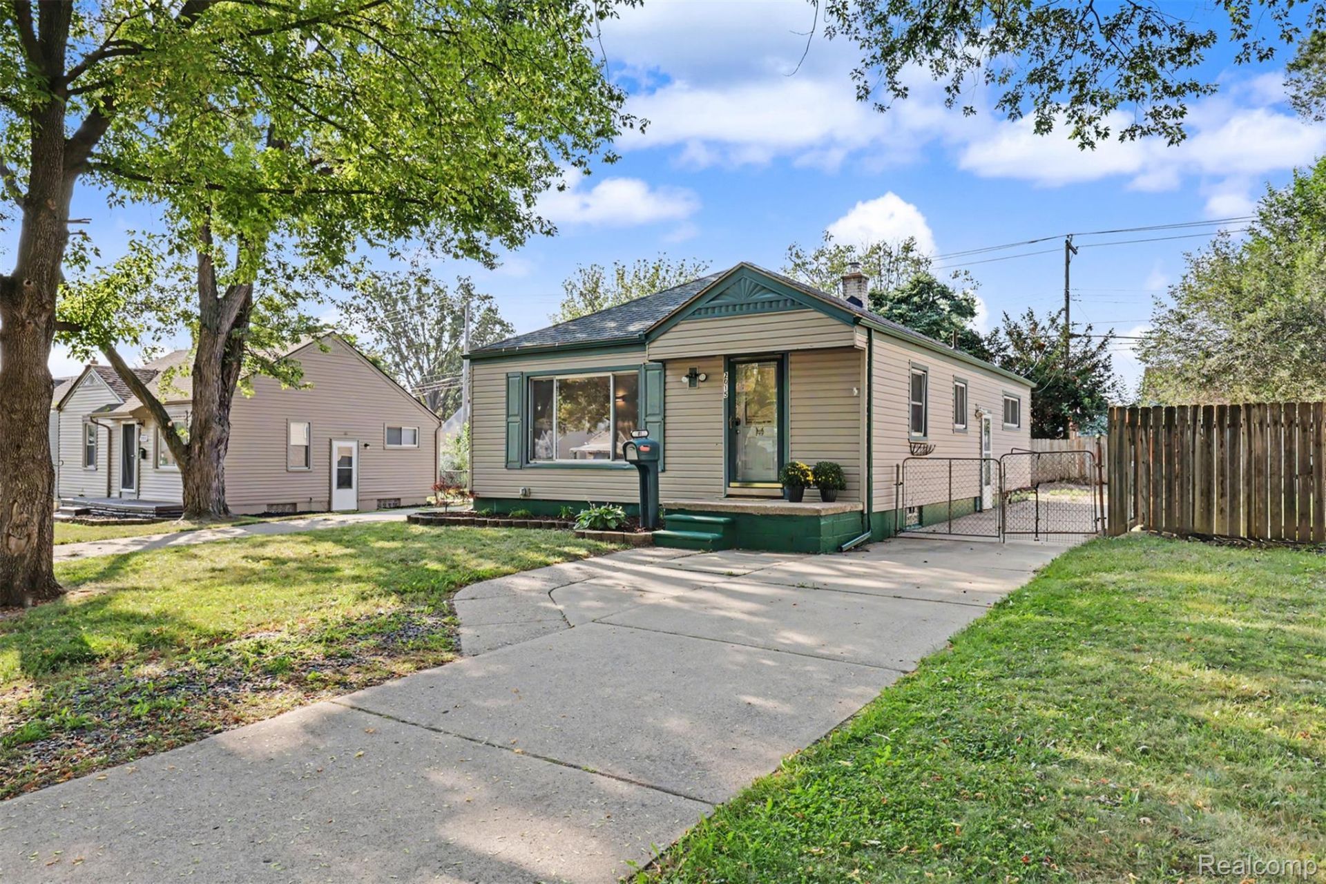 2015 Moran Avenue, Lincoln Park, Mi 48146 Main Photo