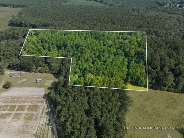 0 Big Hill Ln., Lumberton, MS 39455