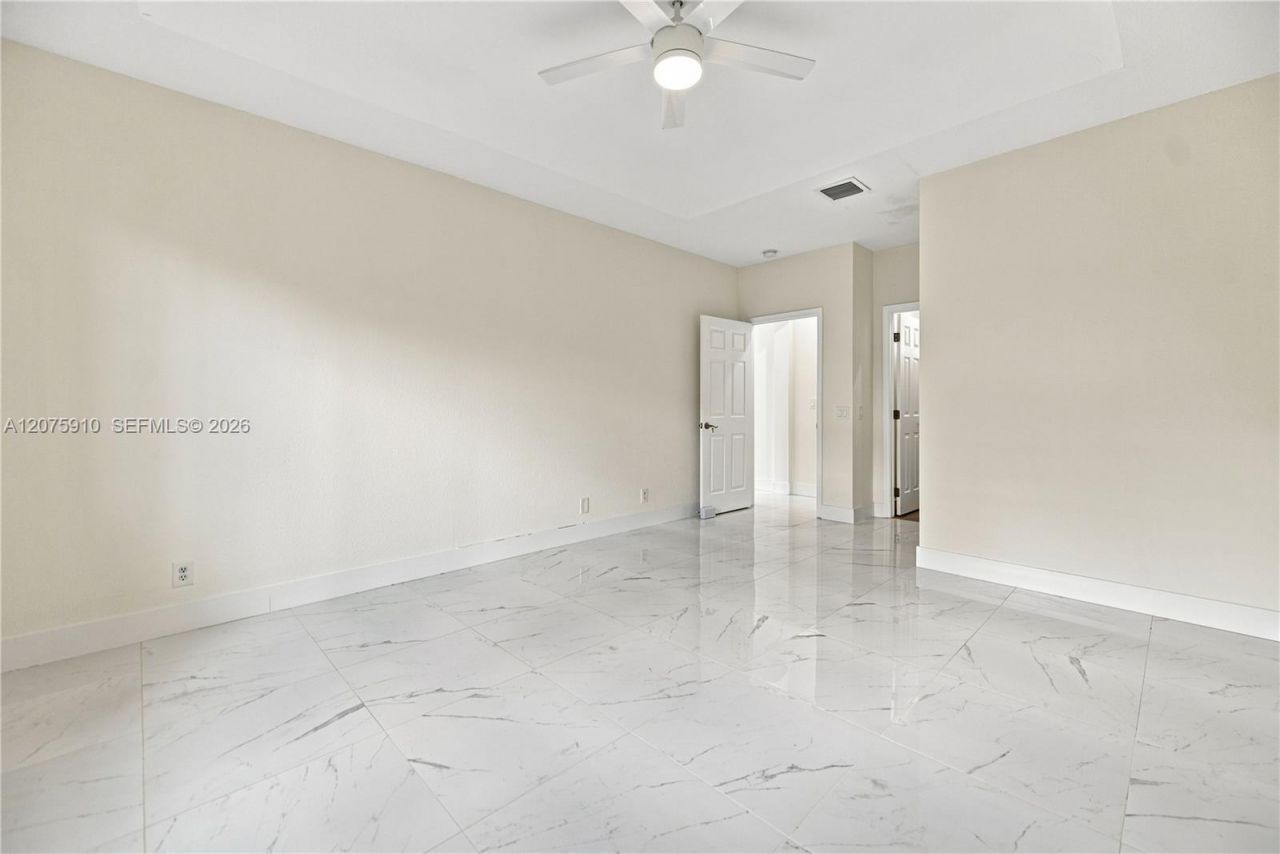 445 Conservation Dr, Weston, FL 33327 Photo