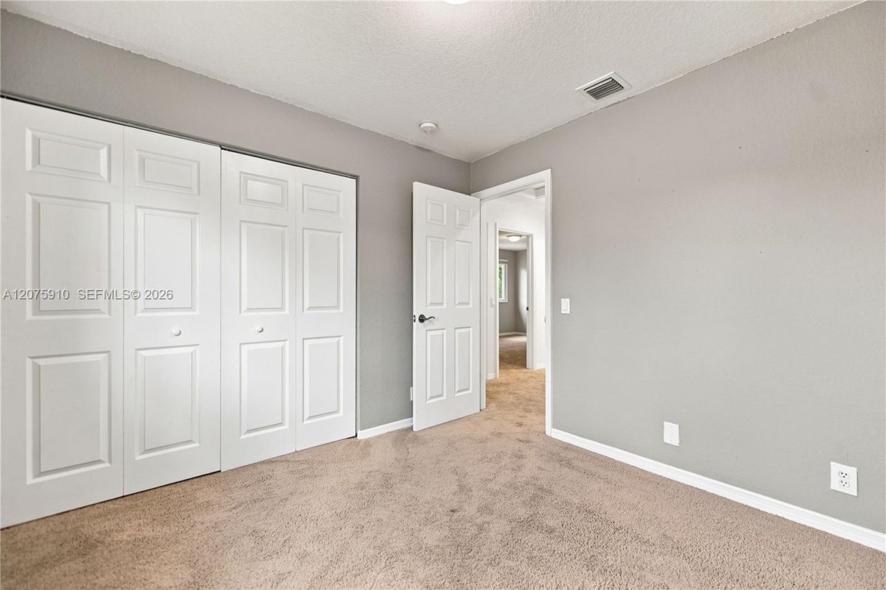 445 Conservation Dr, Weston, FL 33327 Photo