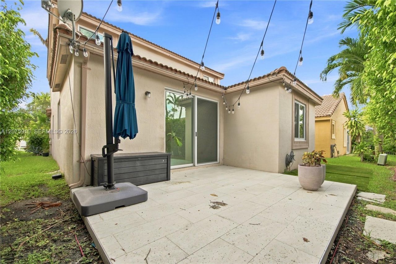 445 Conservation Dr, Weston, FL 33327 Photo