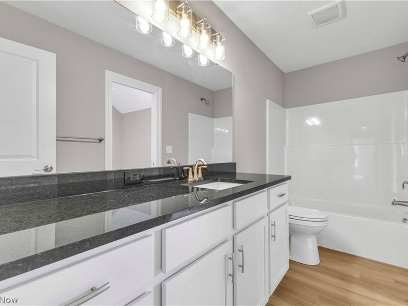 7706 Springfield Drive , Valley City, OH 44280 Photo 19
