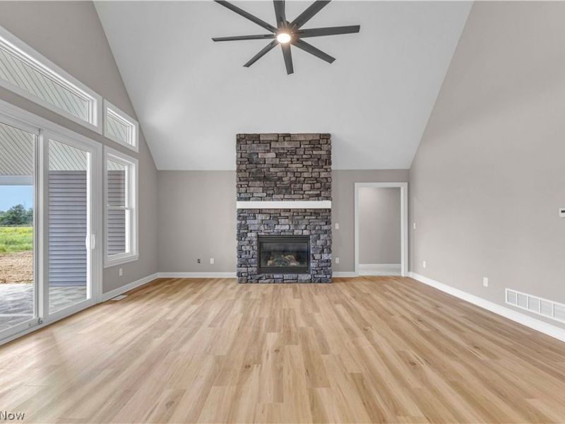 7706 Springfield Drive , Valley City, OH 44280 Photo 8