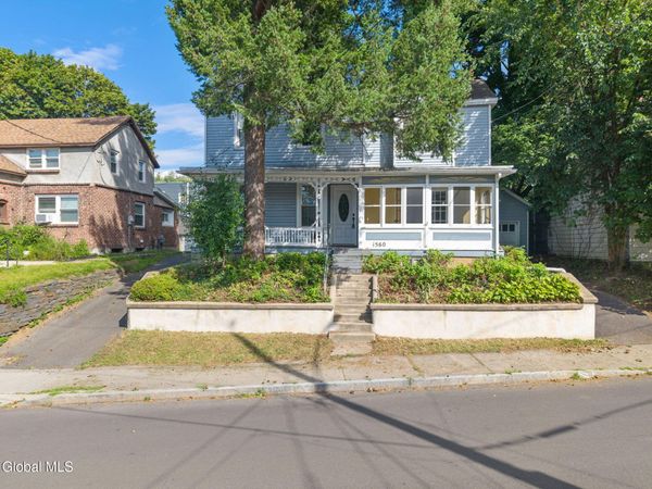 1560 3rd Street, Rensselaer, NY 12144