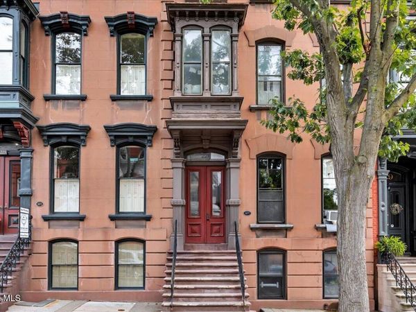 221 Lancaster Street, Albany, NY 12210