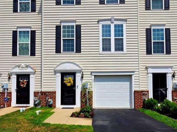 86 GREEN VIEW DRIVE , POTTSTOWN, PA 19464