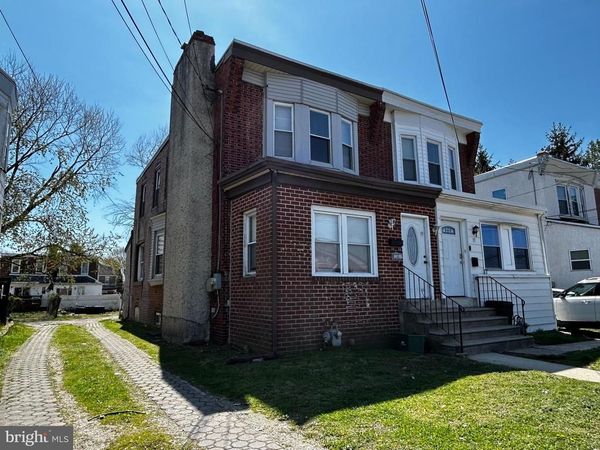 19 N MACDADE BOULEVARD, GLENOLDEN, PA 19036