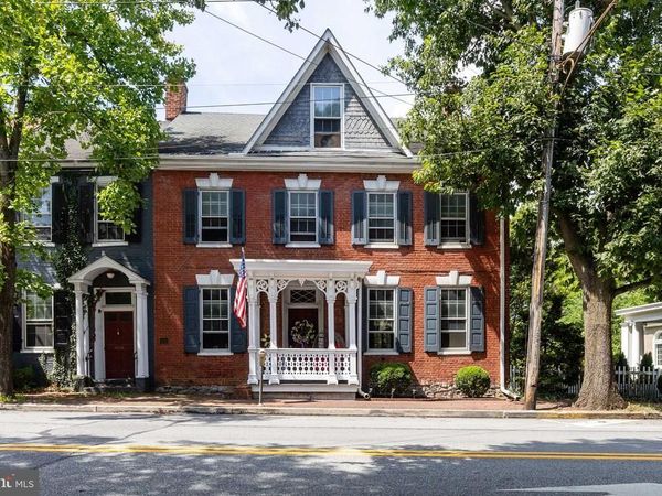 48 MAIN STREET N , MERCERSBURG, PA 17236