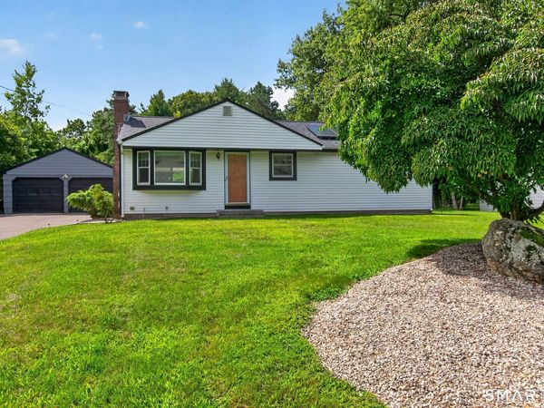 11 Zimmer, Granby, CT 06035