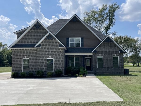 2187 Twin Oak Dr , Murfreesboro, TN 37130