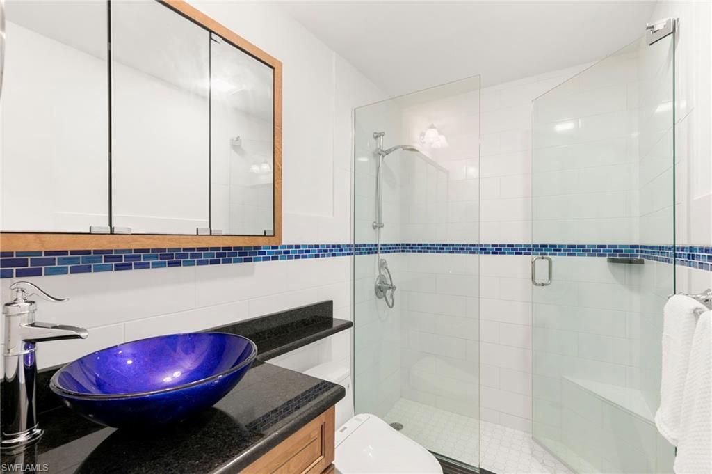 2121 Gulf Shore Blvd N, Unit 203, Naples, FL 34102 Photo
