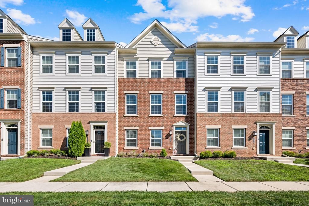 5004 JOHN BUCK AVENUE, PERRY HALL, MD 21128