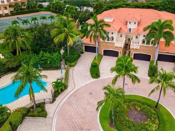6501 Crown Colony PL , Unit 4-201, NAPLES, FL 34108