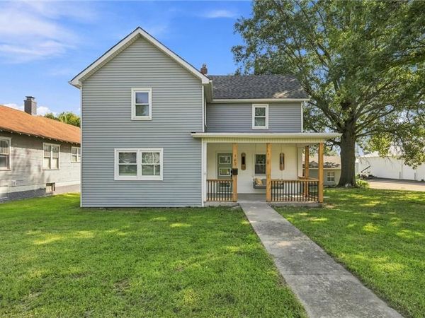 107 E 15th Street, Higginsville, MO 64037