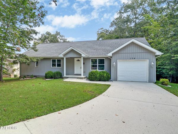 154 Hedgewood Point, Crossville, TN 38558