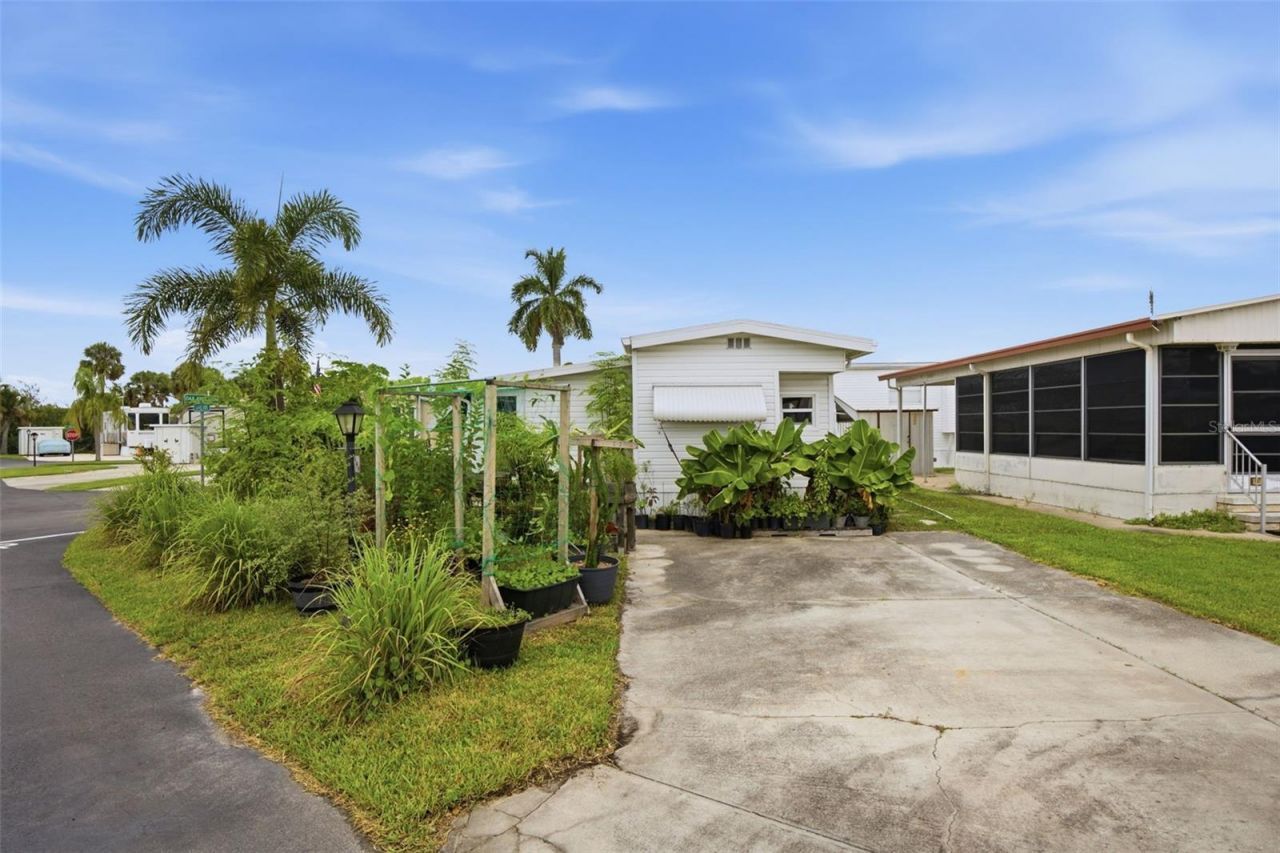 2215 73rd Street E, Unit 162, Palmetto, FL 34221 Photo