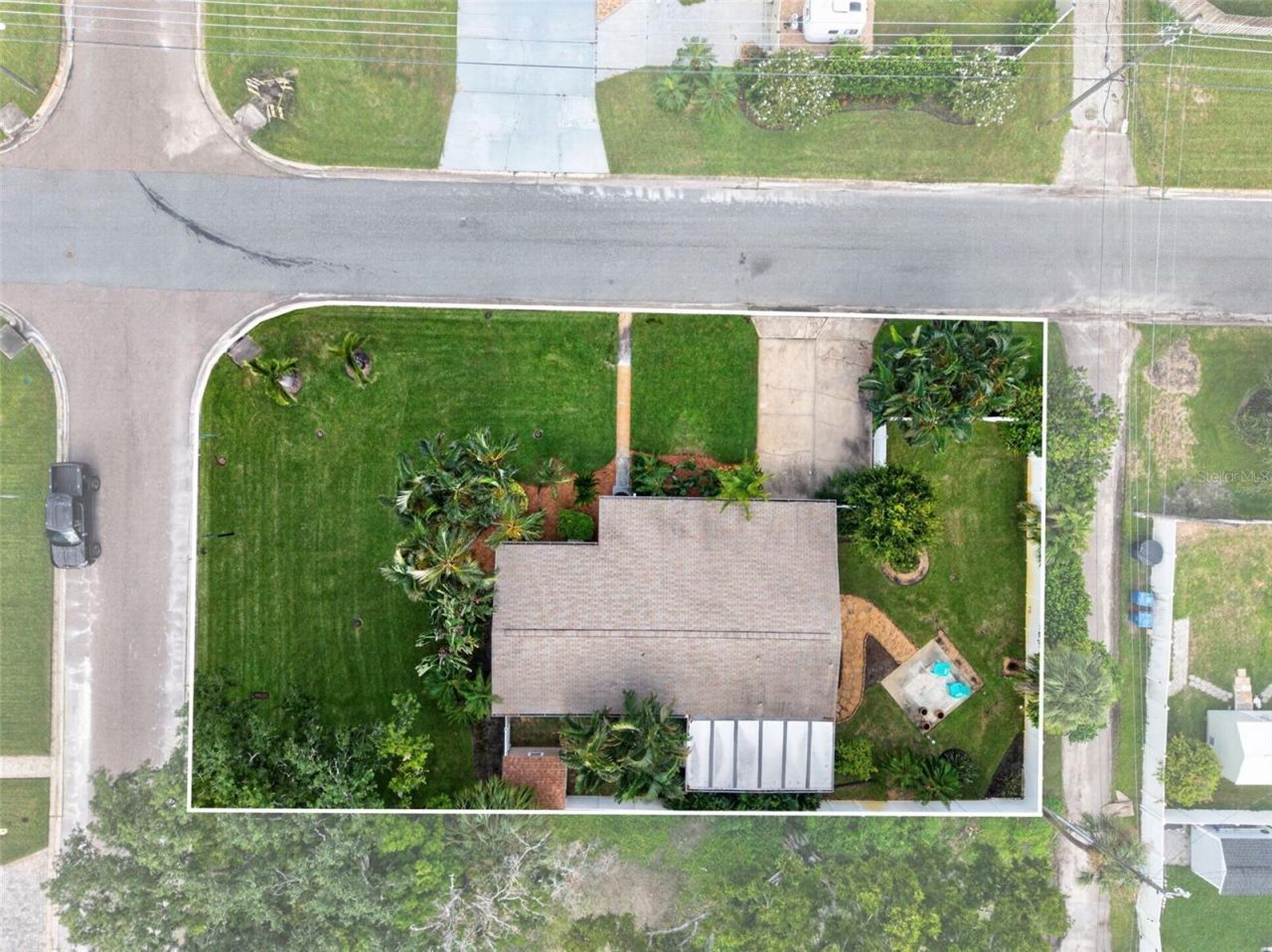 4392 Walnut Street Ne, Saint Petersburg, FL 33703 Photo