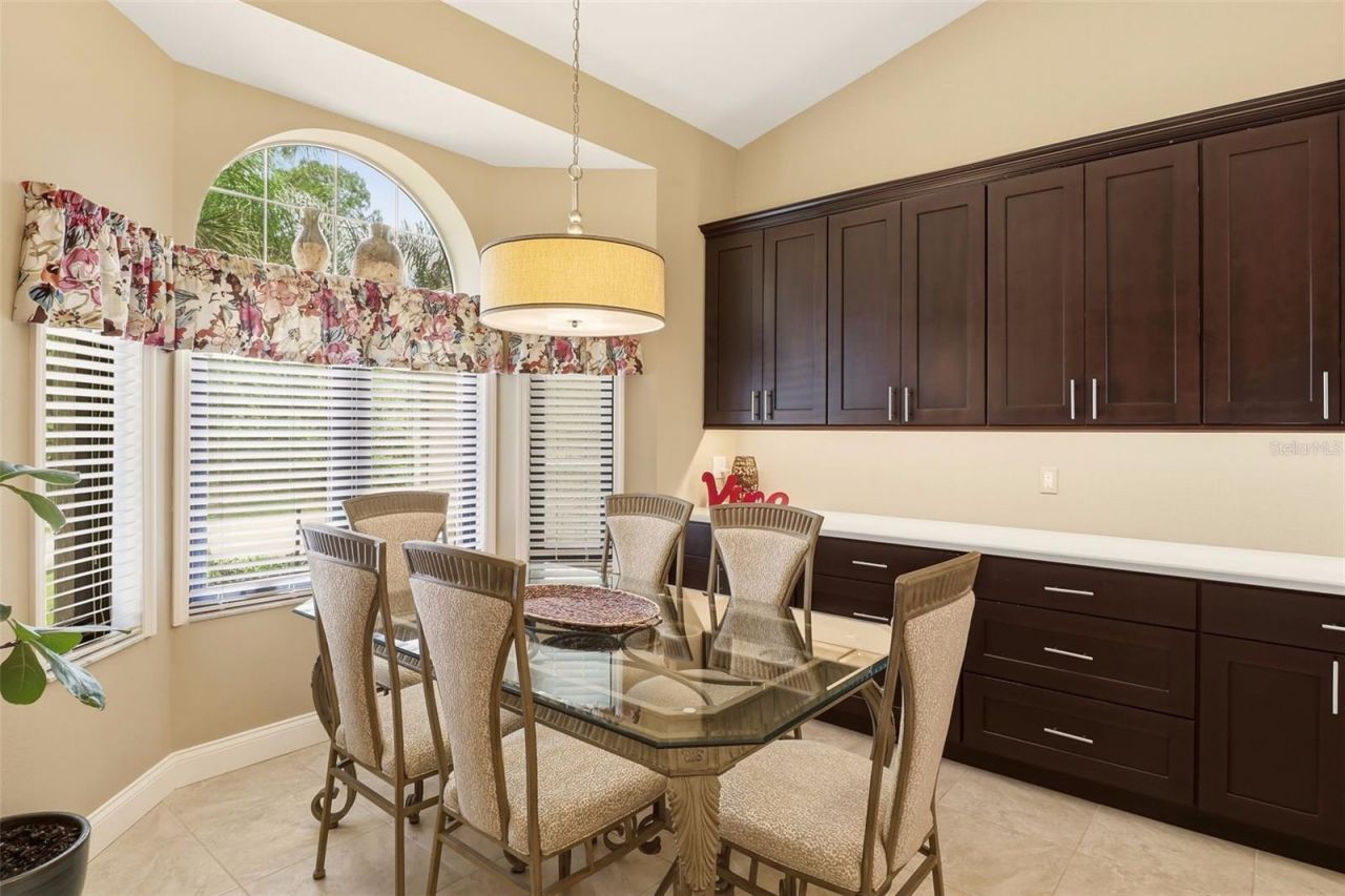 19 Woodguild Place , Palm Coast, FL 32164 Photo