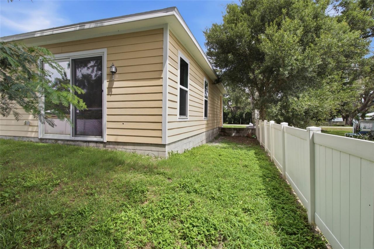 4510 Wilkinson Road, Sarasota, FL 34233 Photo