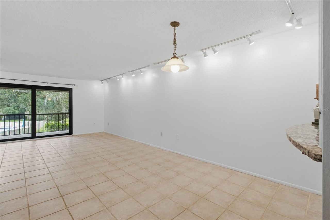 2448 Clubhouse Drive, Unit 202, Sarasota, FL 34232 Photo
