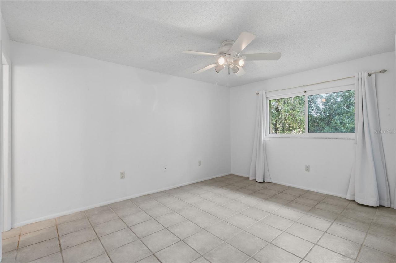 2448 Clubhouse Drive, Unit 202, Sarasota, FL 34232 Photo
