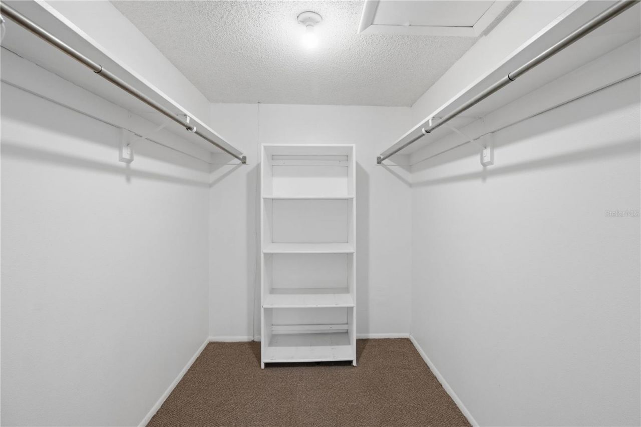 2448 Clubhouse Drive, Unit 202, Sarasota, FL 34232 Photo
