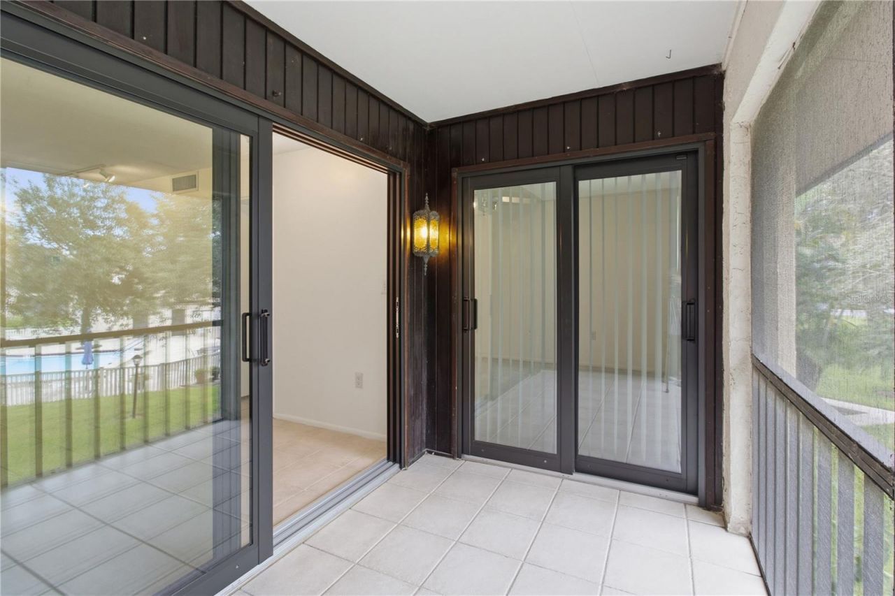 2448 Clubhouse Drive, Unit 202, Sarasota, FL 34232 Photo