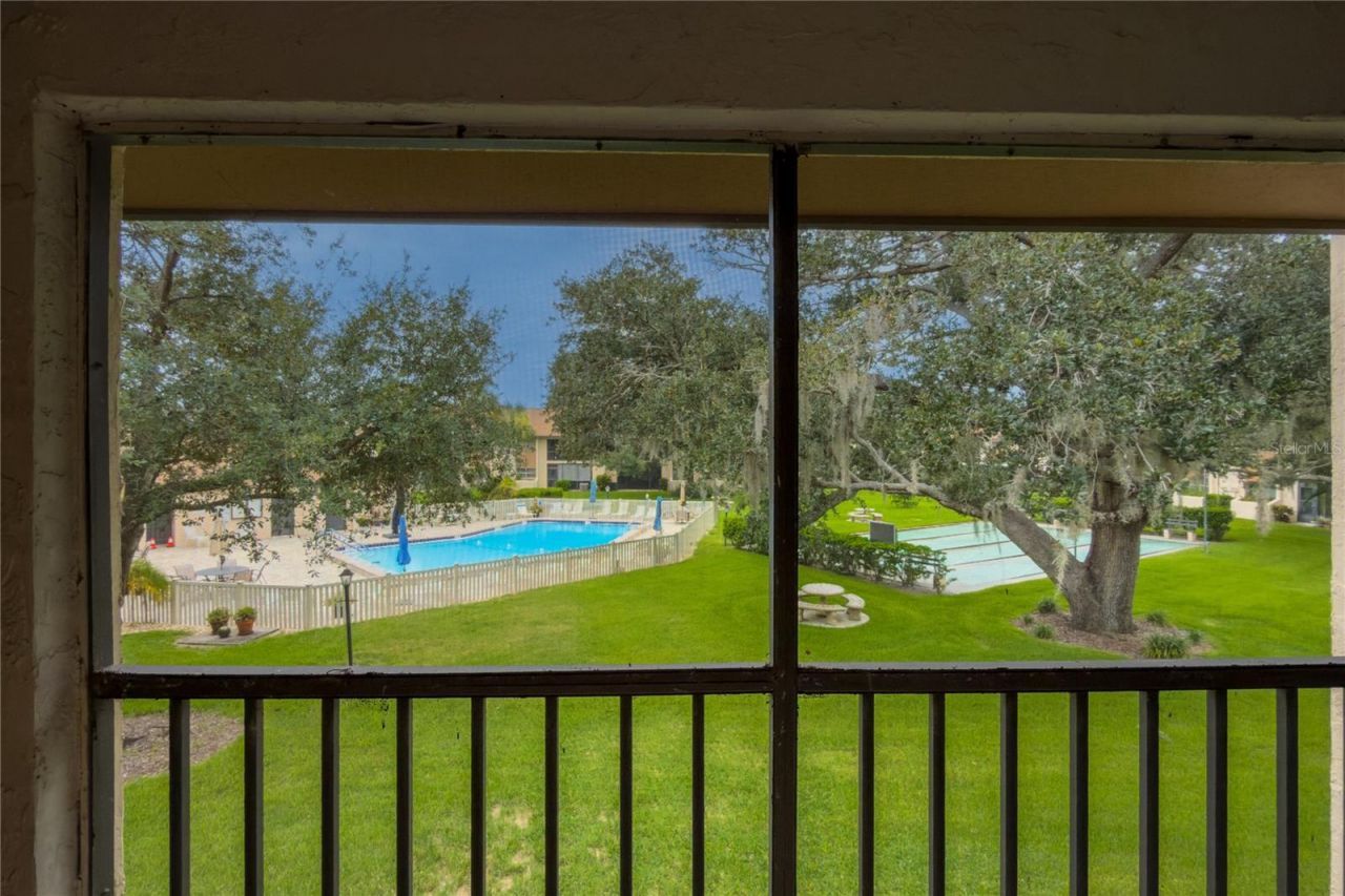 2448 Clubhouse Drive, Unit 202, Sarasota, FL 34232 Photo