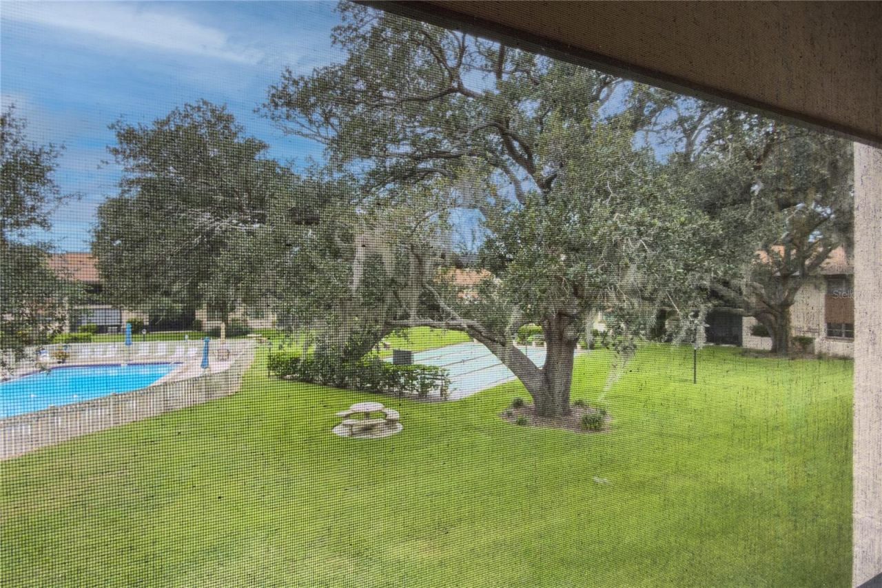2448 Clubhouse Drive, Unit 202, Sarasota, FL 34232 Photo