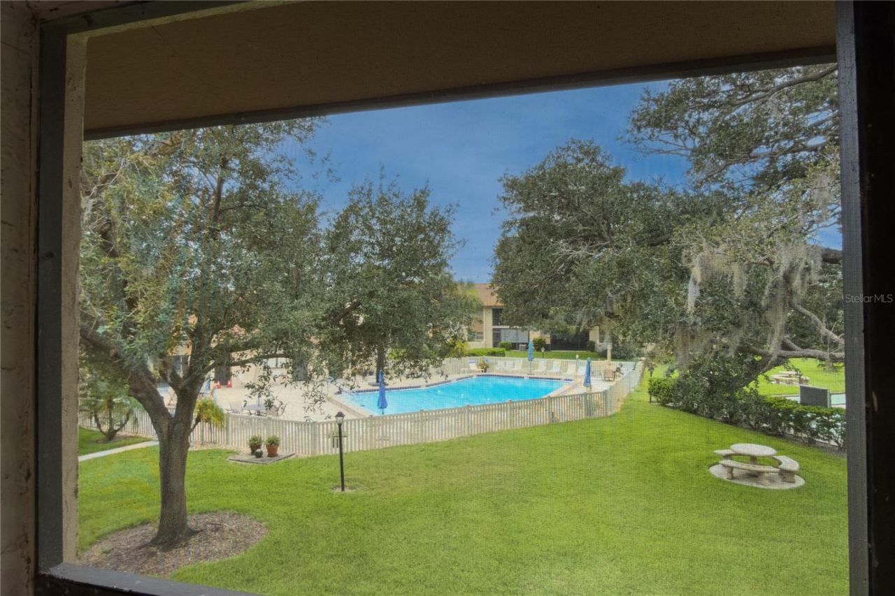 2448 Clubhouse Drive, Unit 202, Sarasota, FL 34232 Photo