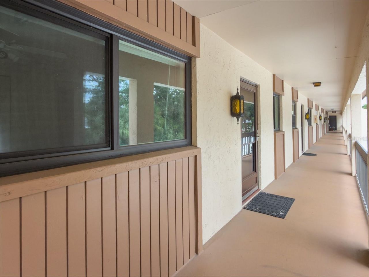 2448 Clubhouse Drive, Unit 202, Sarasota, FL 34232 Photo