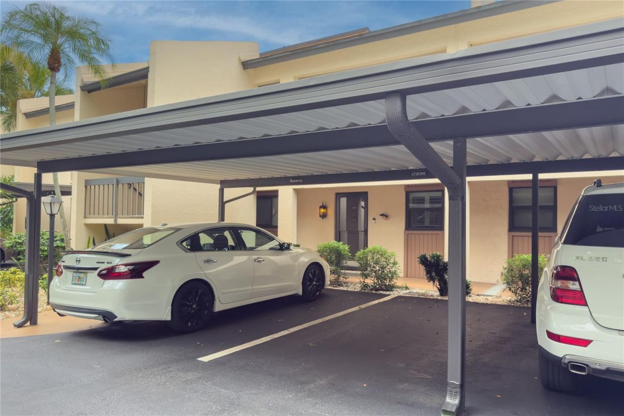 2448 Clubhouse Drive, Unit 202, Sarasota, FL 34232 Photo