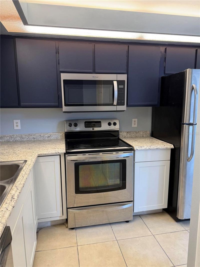 3000 S Semoran Boulevard, Unit 9, Orlando, FL 32822 Photo