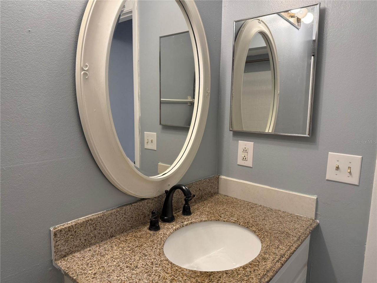 3000 S Semoran Boulevard, Unit 9, Orlando, FL 32822 Photo