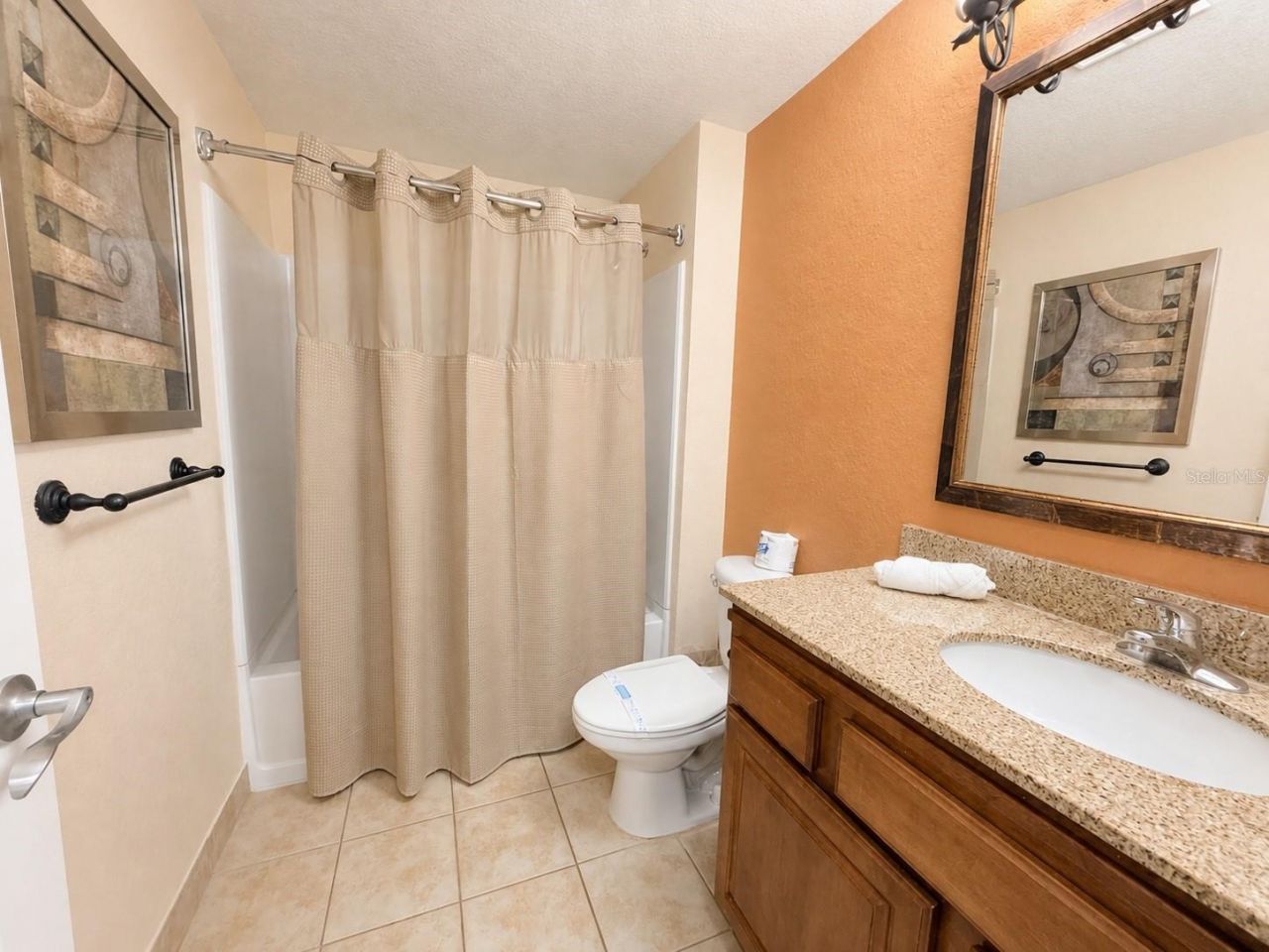 12539 Floridays Resort Drive , Unit 208D, Orlando, FL 32821 Photo