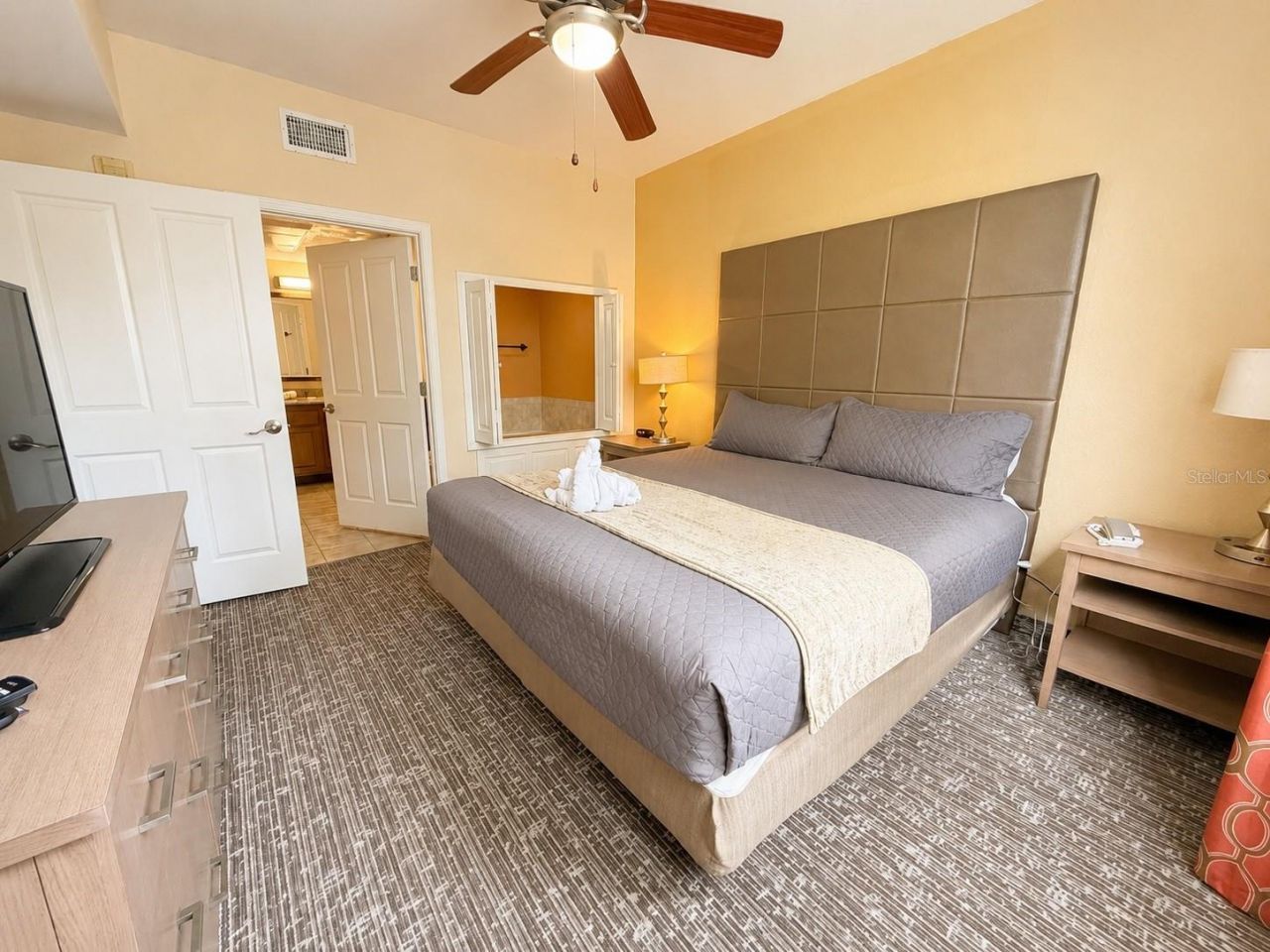 12539 Floridays Resort Drive , Unit 208D, Orlando, FL 32821 Photo