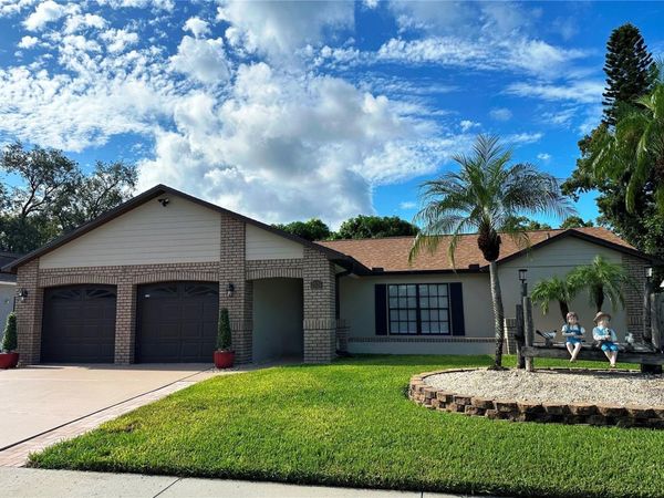 2526 FIELDCREST COURT , HOLIDAY, FL 34691