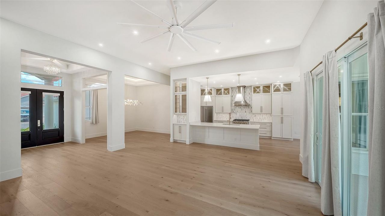 2729 Harvest Drive, Sarasota, FL 34240 Photo