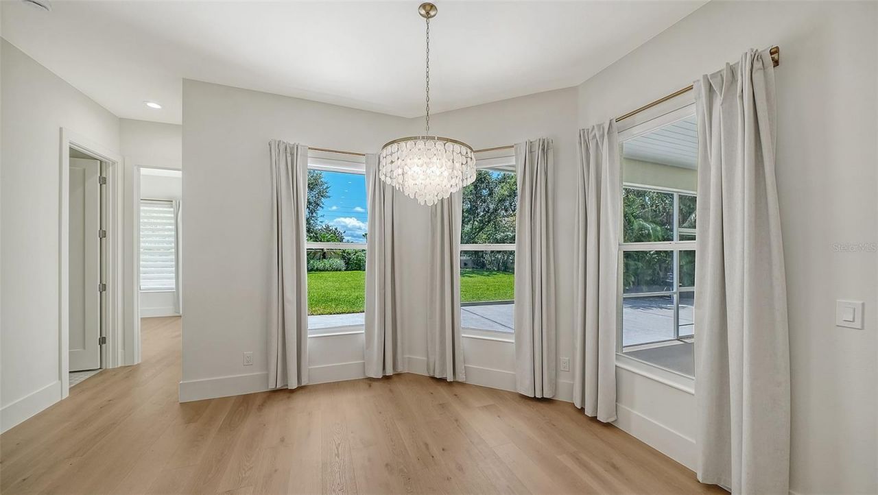 2729 Harvest Drive, Sarasota, FL 34240 Photo