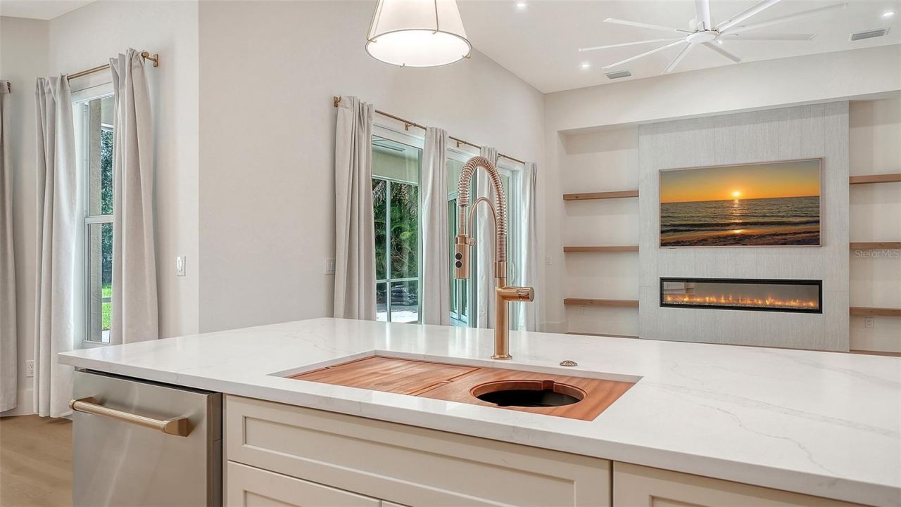 2729 Harvest Drive, Sarasota, FL 34240 Photo