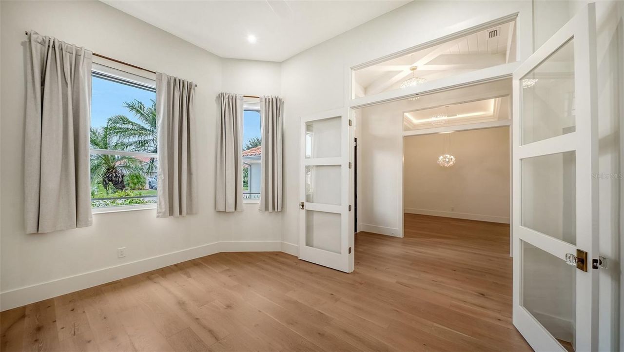 2729 Harvest Drive, Sarasota, FL 34240 Photo