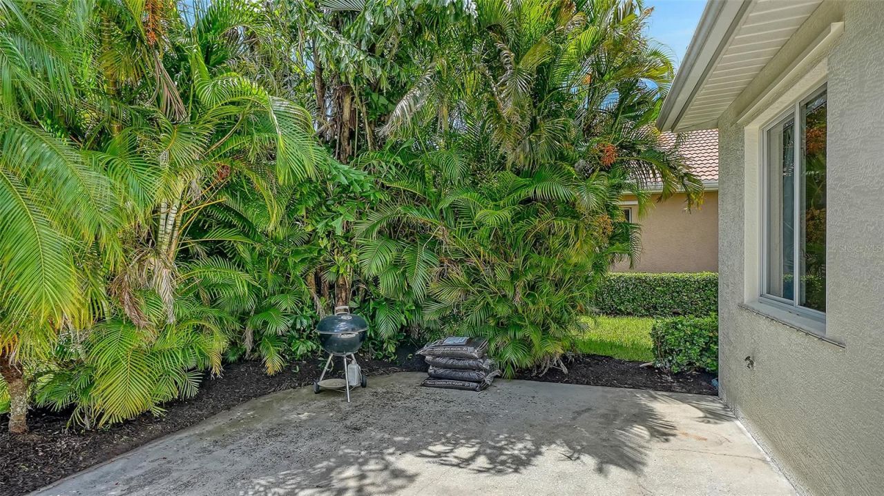 2729 Harvest Drive, Sarasota, FL 34240 Photo