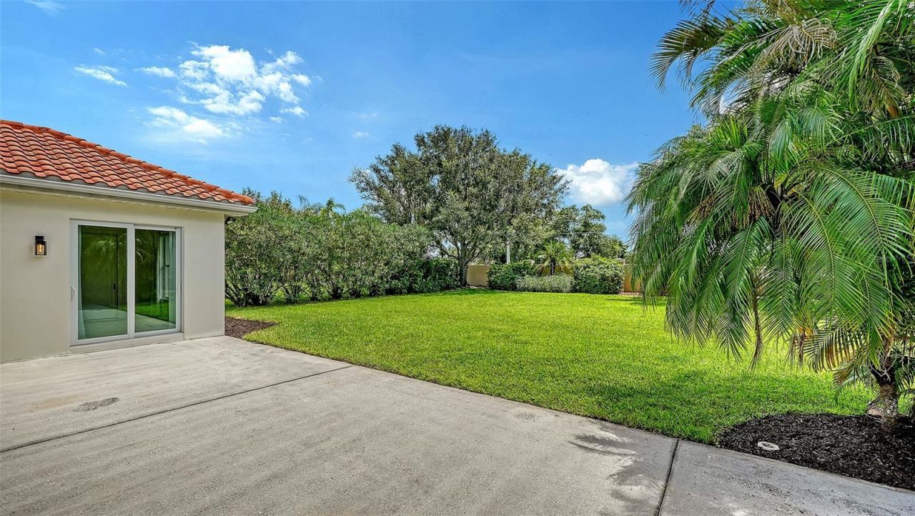 2729 Harvest Drive, Sarasota, FL 34240 Photo