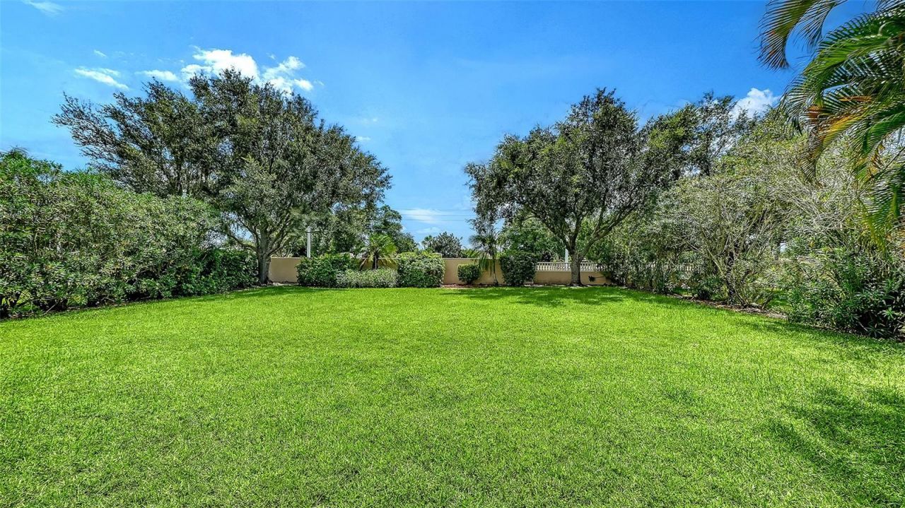 2729 Harvest Drive, Sarasota, FL 34240 Photo