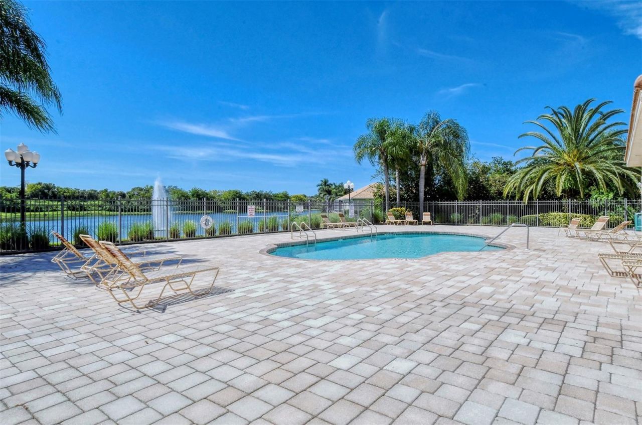 2729 Harvest Drive, Sarasota, FL 34240 Photo